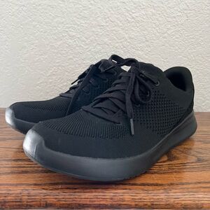 Kizik Lima Unisex Blackout Sneakers Men’s 11 Women’s 12.5